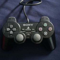 PS2 Controller (barely used)