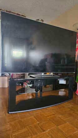 TV Stand + Vizio Smart TV (Moving Sale — Must Go!)