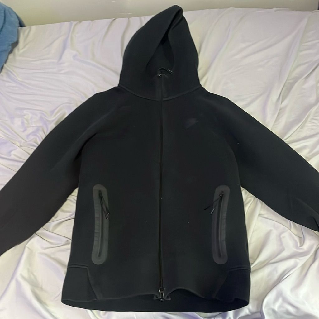 Nike Tech Black