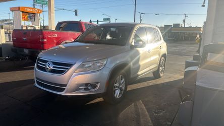 2011 Volkswagen Tiguan