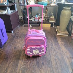 HELLO KITTY BACKPACK ROLLING GIRLS SUITCASE IN VERY