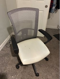 Gaming chair