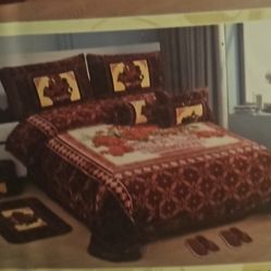 Beautiful &  BRAND NEW- 10 Piece King Size Blanket Set