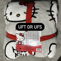 Hello Kitty Grey Blanket 