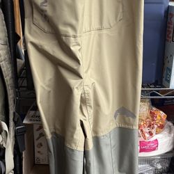 Simms Kids size Small Waders and Size 5 Wading Boots