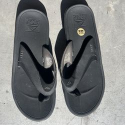 REEF Mens Sandals