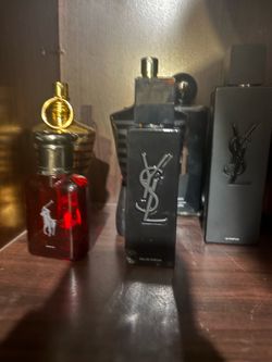 Ysl myself edp 1.3oz a little crack on the bottom left side