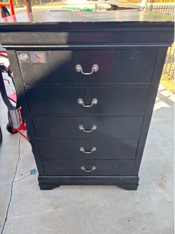 Dresser nd Night Stand