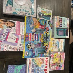 Girls Crafts Bundle (9 Pieces)