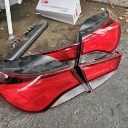 2016 Hyundai Elantra OEM Taillights (Set)