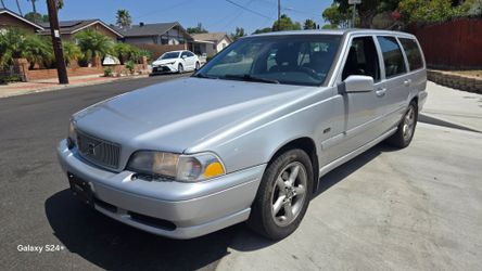 1998 Volvo V70 AWD Wagon