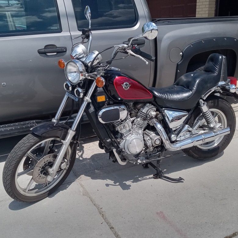 Kawasaki 95 Vulcan 750 Cc. 65 00 Miles Only 2nd Owner Runs Very Good $2900