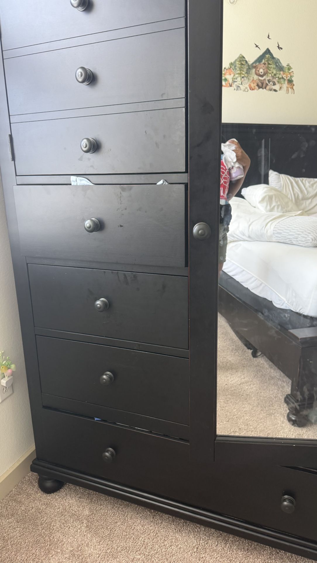 Dresser