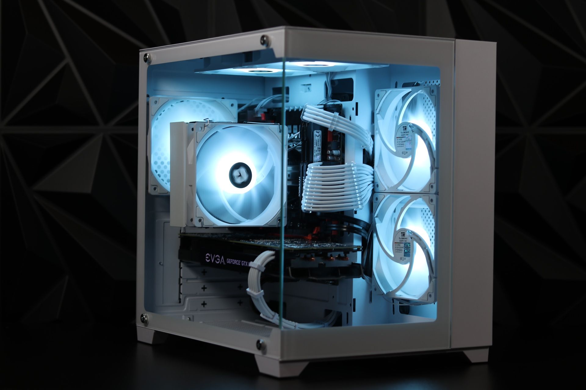 Gaming PC 1060/i7-5820K/8GB DDR4/SSD