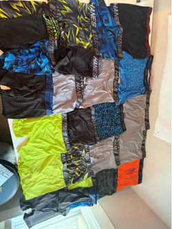 25 Pairs Boys Boxer Briefs Bundle - Mostly Hanes - Brand New Mixed Lot