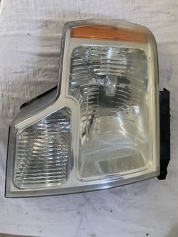 Ford F-150 Headlight