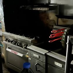 Commercial Ranger Gas And Fryers 