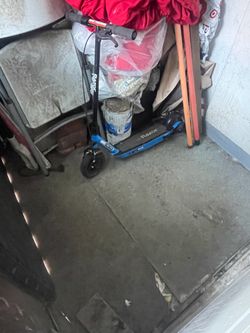 Electric scooter