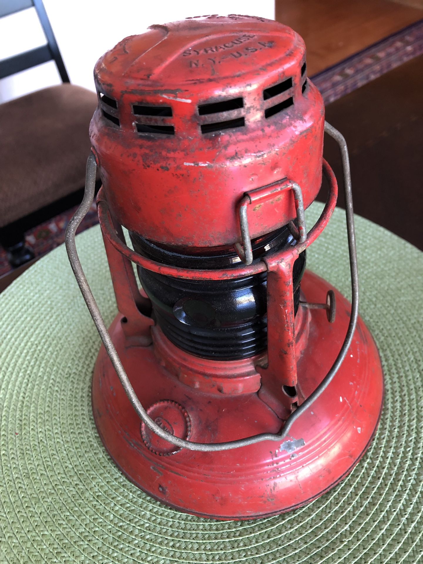 Antique Dietz No 40 Traffic Gard lantern Syracuse NY with Dietz globe