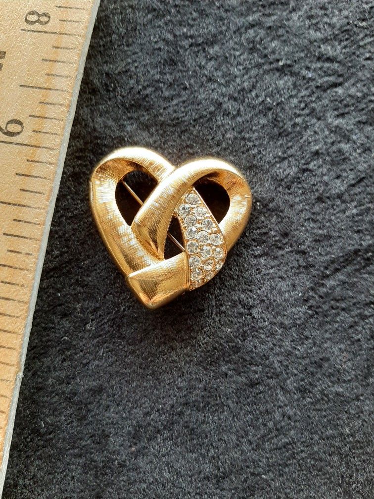 Monet Brooch. Heart shape with rhinestones.