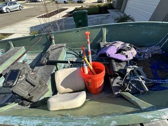 Sears 13ft Aluminum Boat and Trailer W/ 9.8 Tohatsu Motor. Titles For Both.