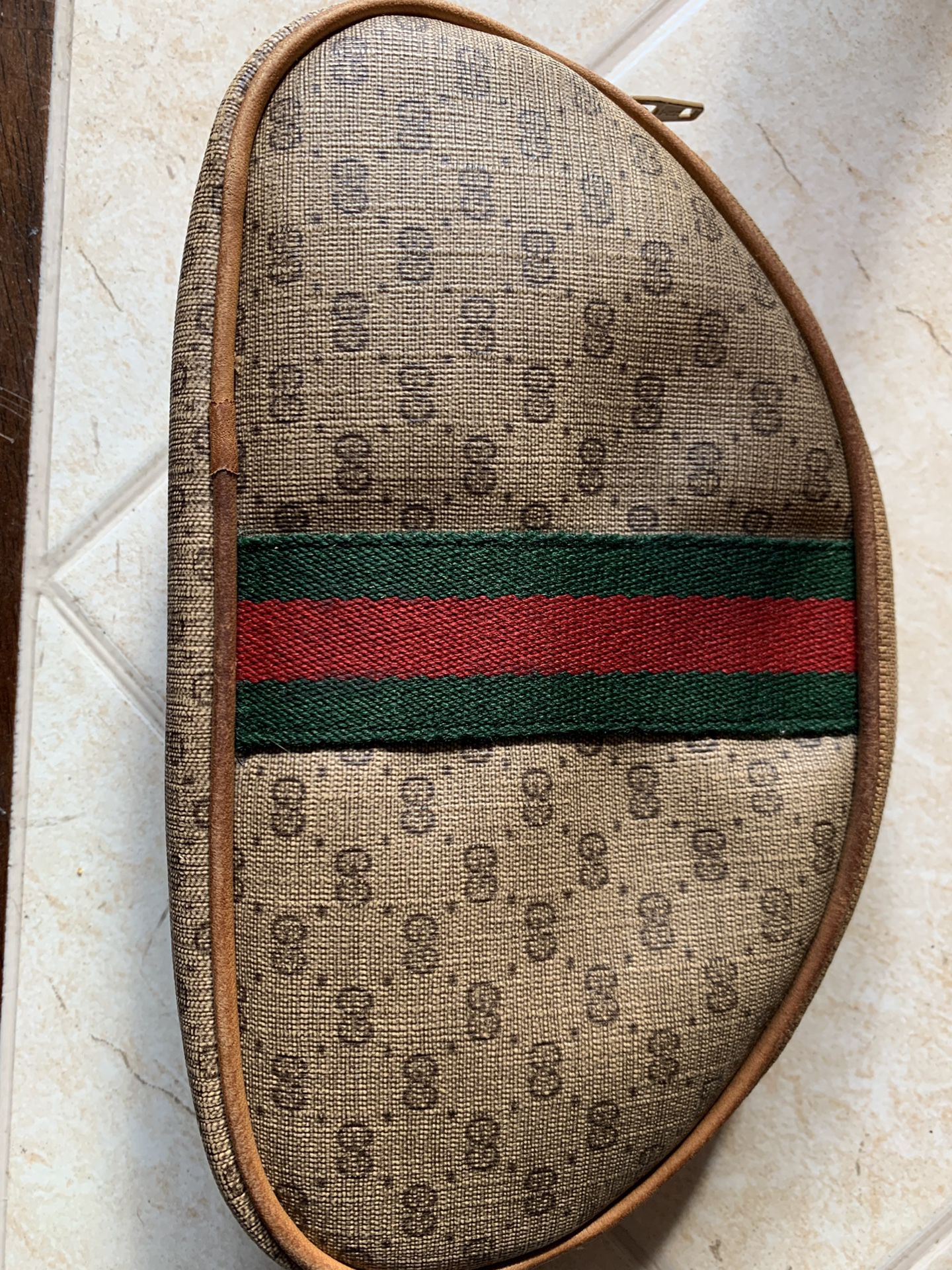 Vintage Gucci monogram pouch zipper bag