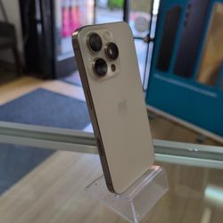 Apple iPhone 16 Pro 256gb Desert Titanium  Factory Unlocked/ Liberado De Compania