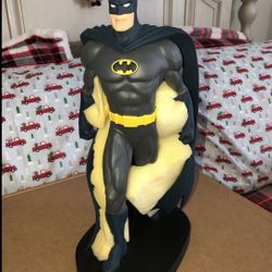 1999 Warner Brothers Batman Statue 