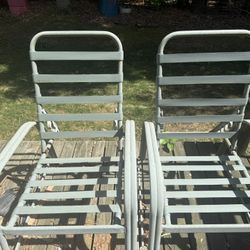 Patio Set $40 Or Obo (only Lounge Chairs Are Left)