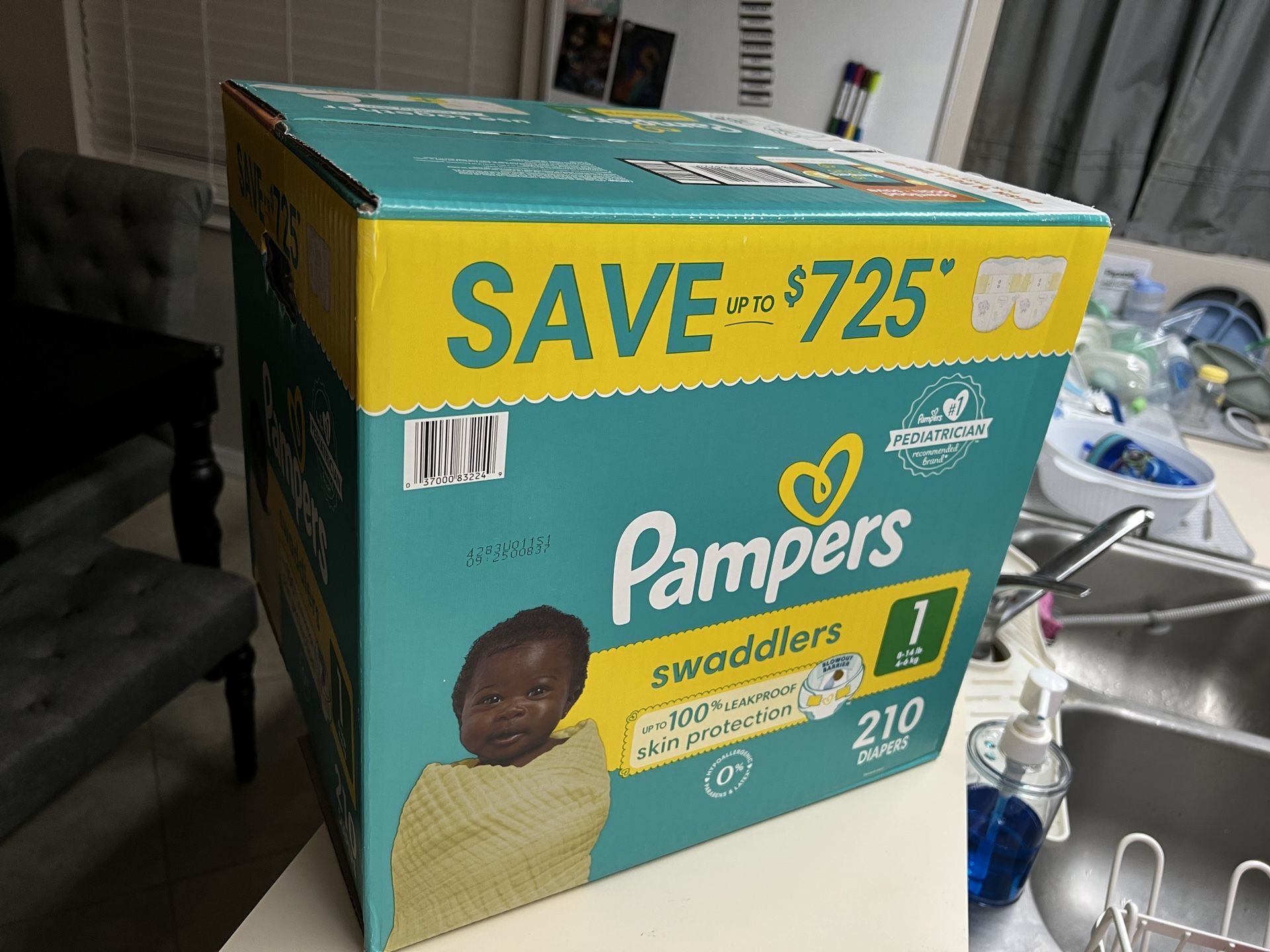 NEW Pampers Swaddlers Diapers Size 1 (210 Count)