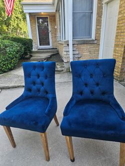 Safaviech velvet tufted parson chairs