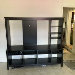 Entertainment center / TV Stand