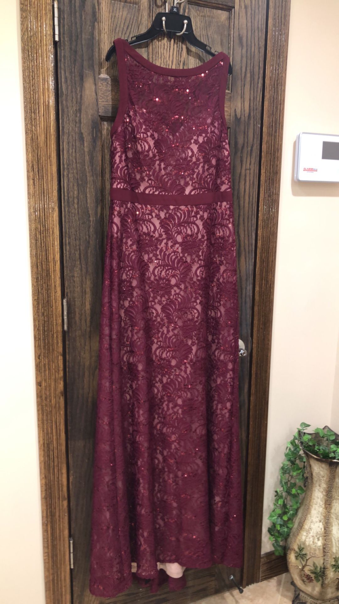 Formal Dresses Size 12 Burgundy Red Prom Gown Evening Gown Formal Dresses Size 12 Burgundy Red Prom Gown Evening Gown