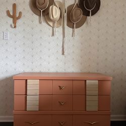 Vintage mid-century double dresser with manufacturer stamp, professionally refinished 