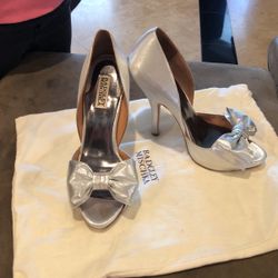 Badgley Mischka Heals