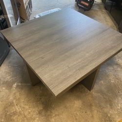 New Table 4 Box Chair 