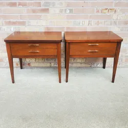 Pair Of Mid Century Modern Broyhill Saga Walnut Nightstands Vintage