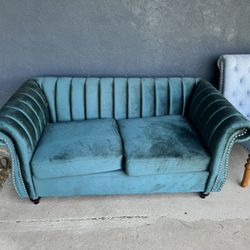 Loveseat