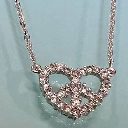🎁 Gorgeous 14KT  White Gold .50CT Diamond Heart Pendant
