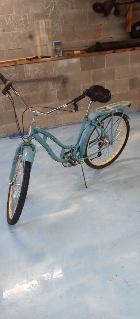 For Sale 2015  SCHWINN Cruiser Classic 