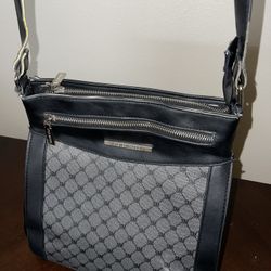 Steve Madden Crossbody 