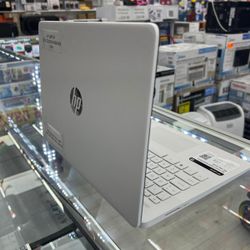 HP LAPTOP INTEL CELERON 4gb 64gb