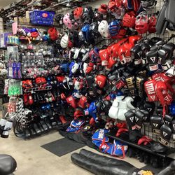 Wide Selection Of New and Used Boxing Equipment ( Read Description )