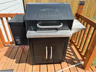 Traeger Silverton grill and smoker