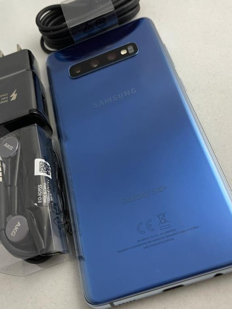 Samsung Galaxy S10 Plus 128Gb, Blue Color, AT&T and Cricket Only, Excellent Condition. $440 Firm