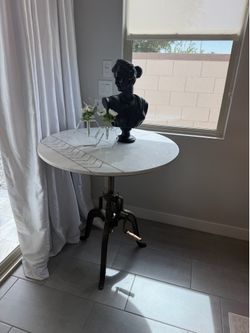Set of 3 Marble cranking Tables coffee cocktail end
