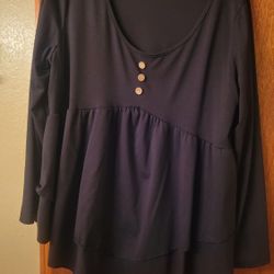 2 shirts size 2XL $10 EACH
I washed them before I realized they were the wrong size 😢😢
Pick up in Harlingen near Walmart
Antiques, Telephones & Flag