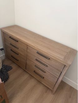 Dresser and 2 night stands like new, used 1 year