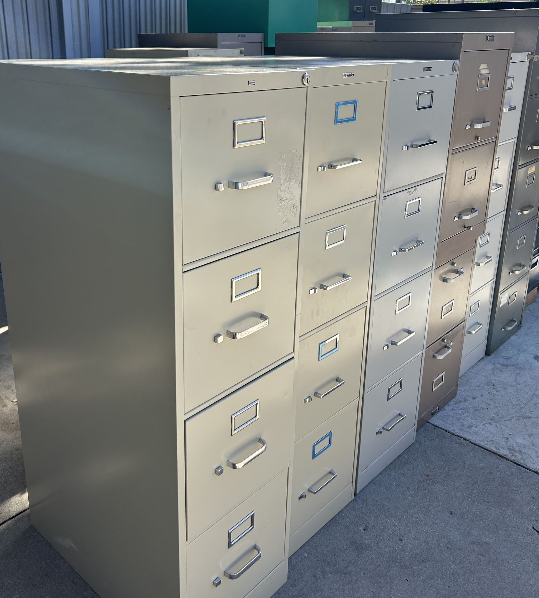 File Cabinet 2 Drawer 4 Drawer