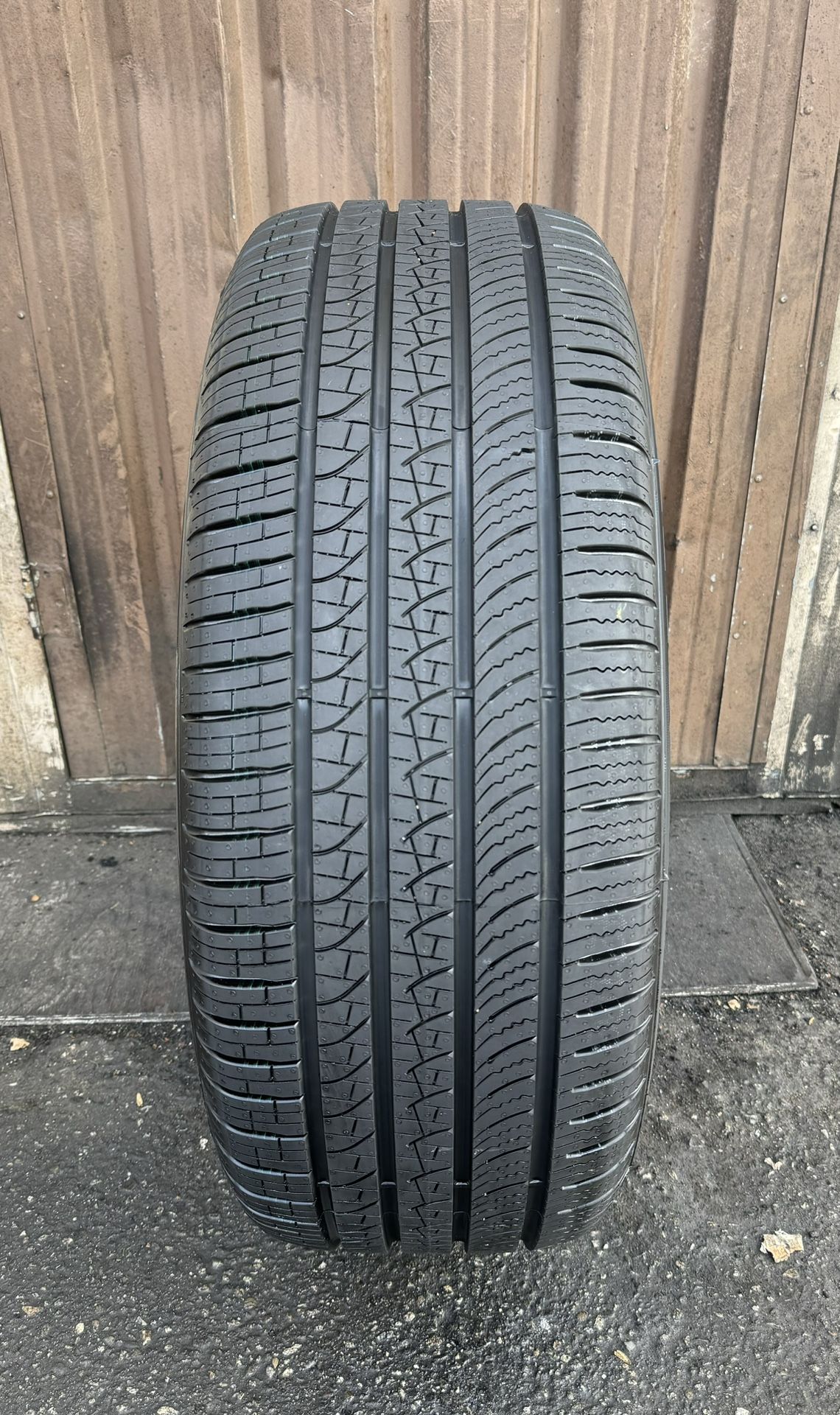 275/50/22 275/50R22 Pirelli Scorpion Zero A/S RIVIAN (INSTALLED)